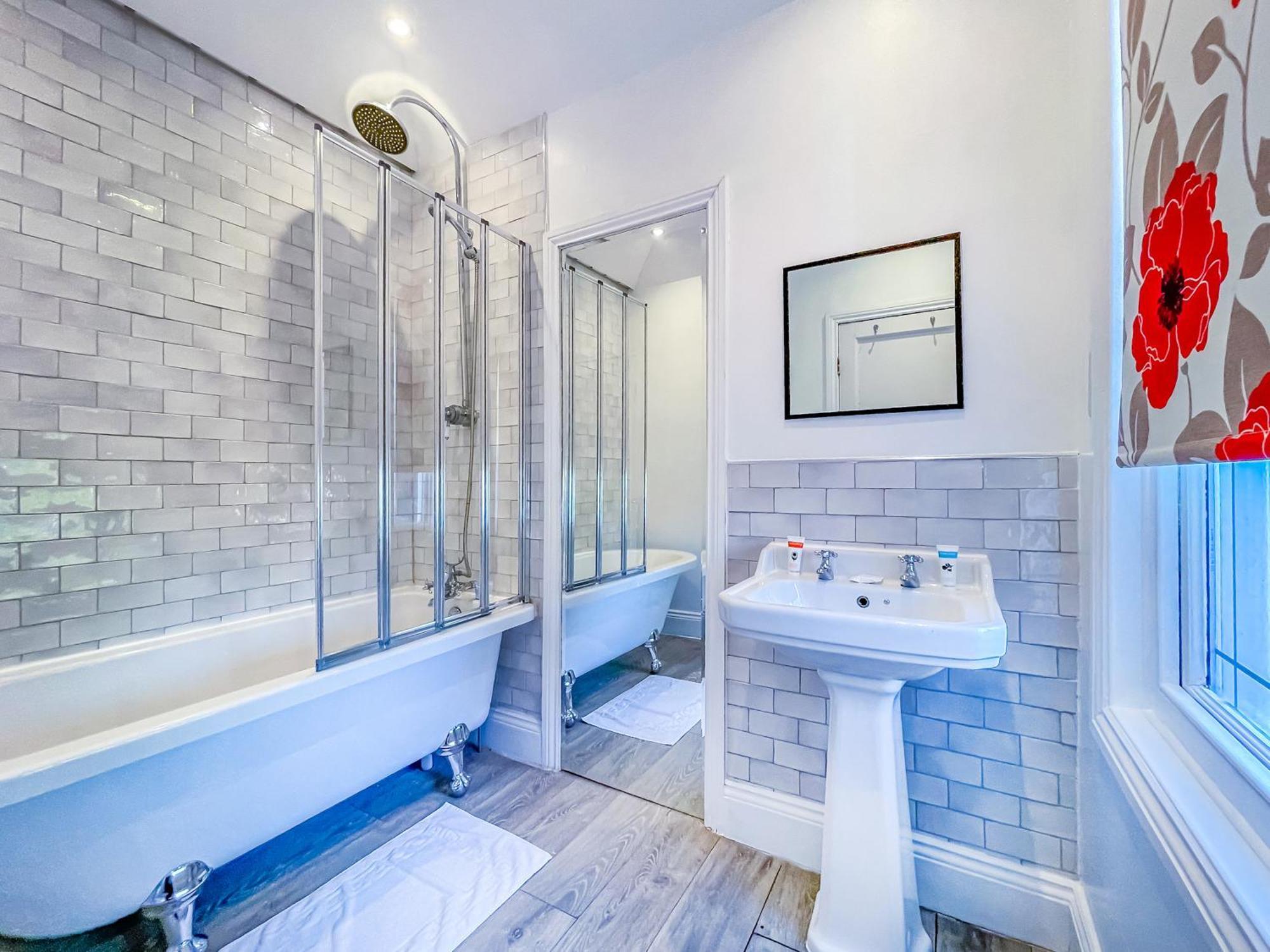 *Rf9Bc* For Your Most Relaxed & Cosy Stay + Free Parking + Free Fast Wifi * Лідс Екстер'єр фото